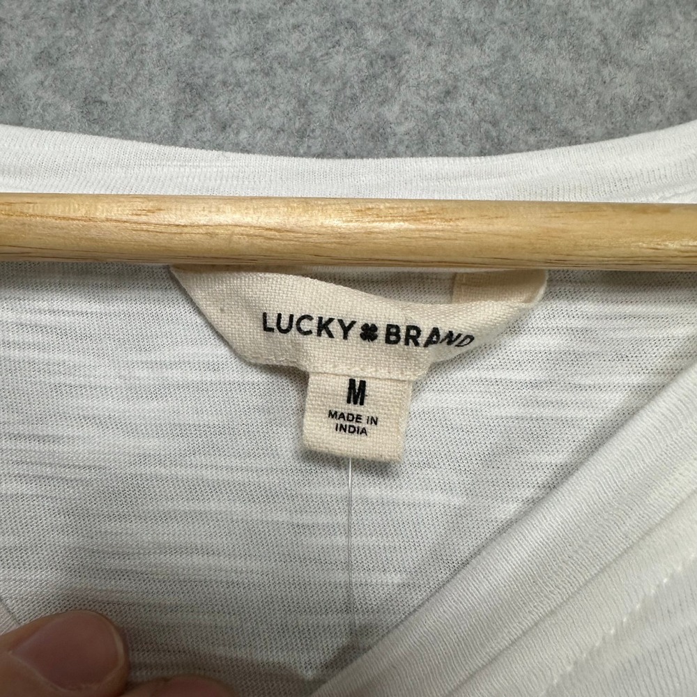 Lucky Brand Womens White‎ Embroidered Stars Twist Front T Shirt Size Medium NWT - Picture 4 of 9